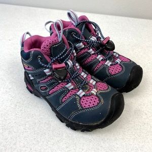 Keen toddler hiking boots